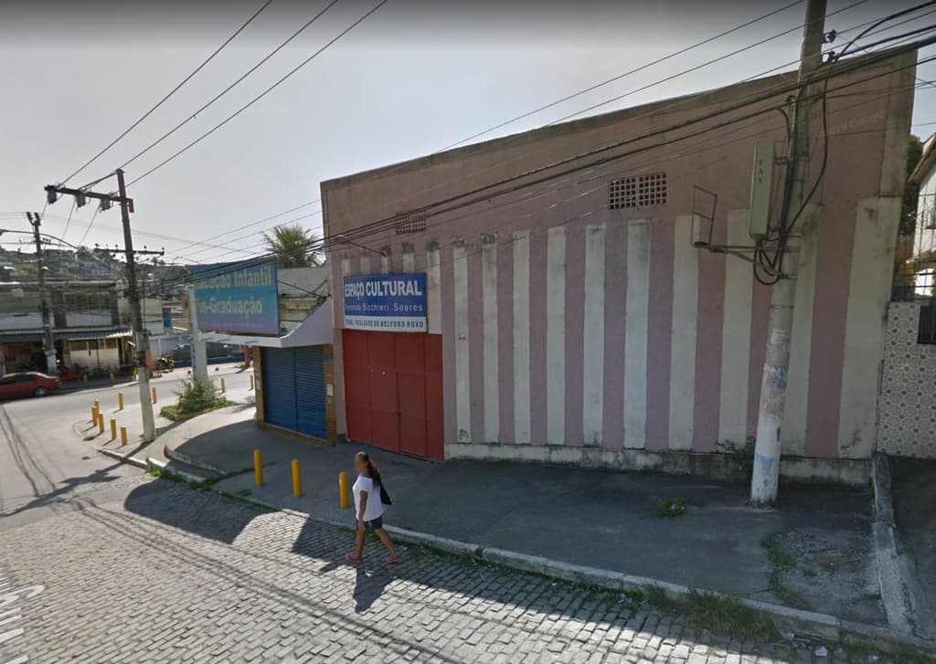 Foto 1 de 7: Comercial em leilão em Belford Roxo - RJ, bairro Das Graças — Prédio nº 19 (Galpão) e Lojas 774, 776, 778, 780 e 782, edificados no Lote de terreno nº 1, da quadra 3, da Av. Joaquim da Costa Lima, Belford Roxo/RJ