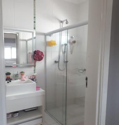 Foto 17 de 25: Casa em leilão em Santana De Parnaíba - SP, bairro Suru — Casa 283m² c/ Piscina | Condomínio New Ville, Santana de Parnaíba/SP | Terreno 343m² | Segurança 24h & Alto Padrão em Bairro Suru!