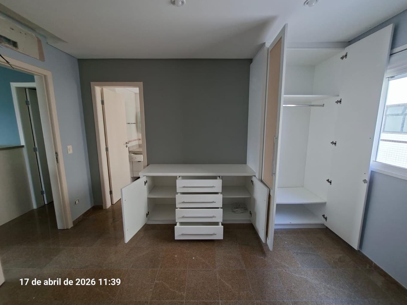 Foto 20 de 61: Apartamento em leilão em Matinhos - PR, bairro Caiobá — Apartamento cobertura, 300,14m² área privativa, vaga de garagem, Edif Costa Allegra, Av Atlântica 2400, Caiobá/PR - R Macedo/PR
