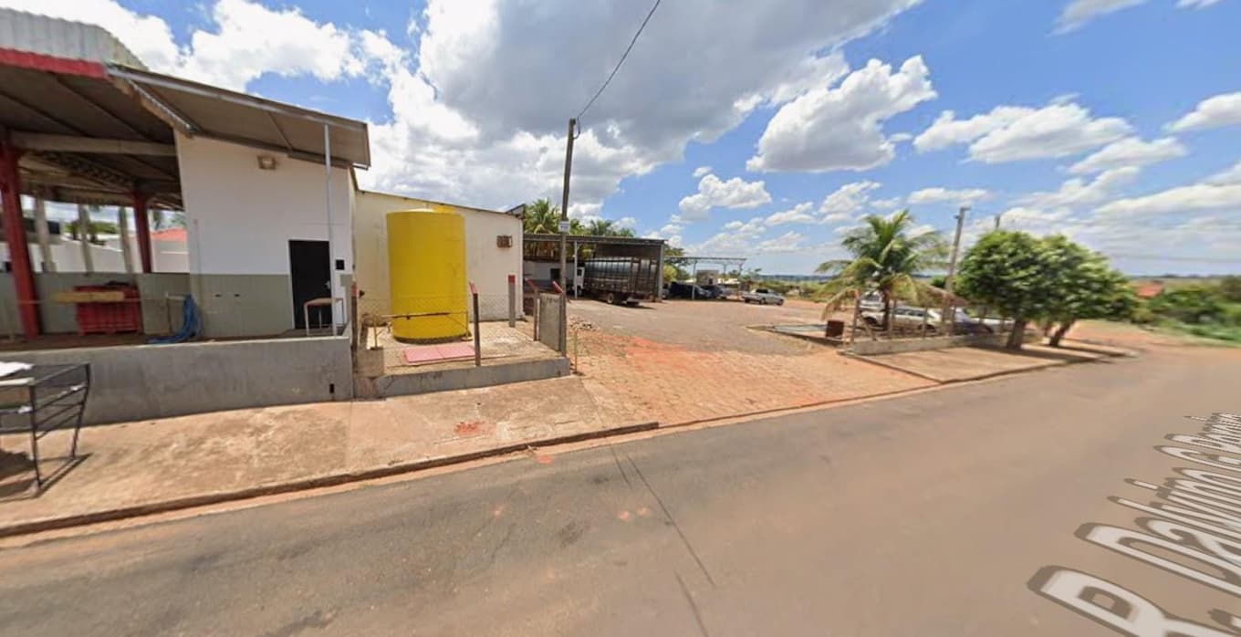 Foto 3 de 7: Terreno em leilão em Tarabai - SP — 03 Terrenos 2.146m² (Área Total) | Tarabai/SP | Tripla Frente c/ Construção | Oportunidade p/ Investidor com 78% de Desconto na 2ª Praça!