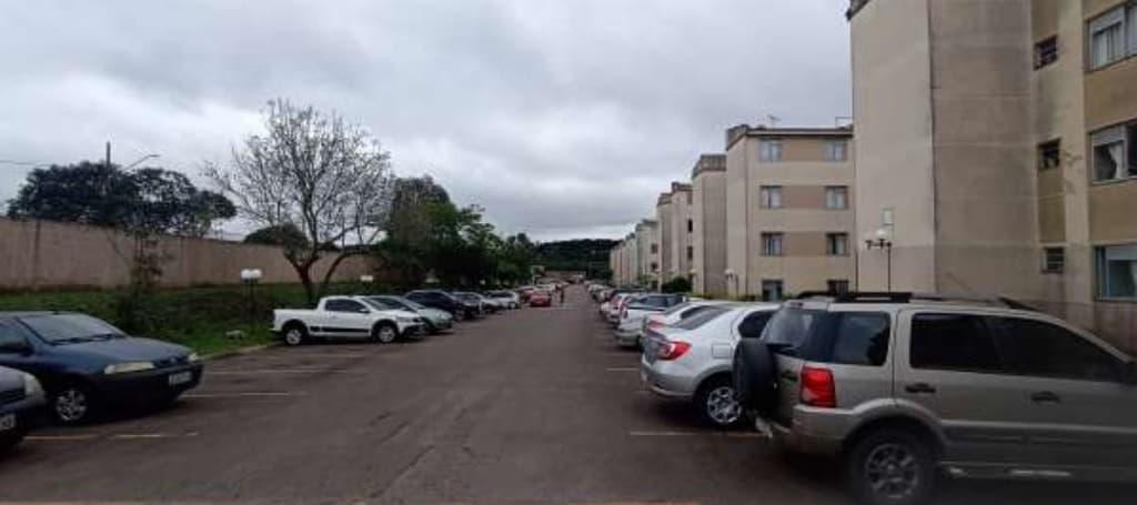 Foto 2 de 3: Apartamento em leilão em Curitiba - PR — 25ª VARA EMPRESARIAL DE CURITIBA