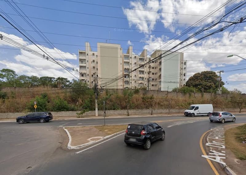 Foto 4 de 5: Apartamento em leilão em Cuiabá - MT — Apto 103m², no Edifício Solar Das Flores, Bairro Alvorada em Cuiabá/MT.