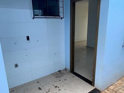Foto 8 de 9: Apartamento em leilão em Marechal Cândido Rondon - PR — IMÓVEL URBANO- COM ÁREA TOTAL DE 192.00 m2- ÁREA CONSTRUIDA 77.41 m2- MARECHAL CÂNDIDO RONDON/PR