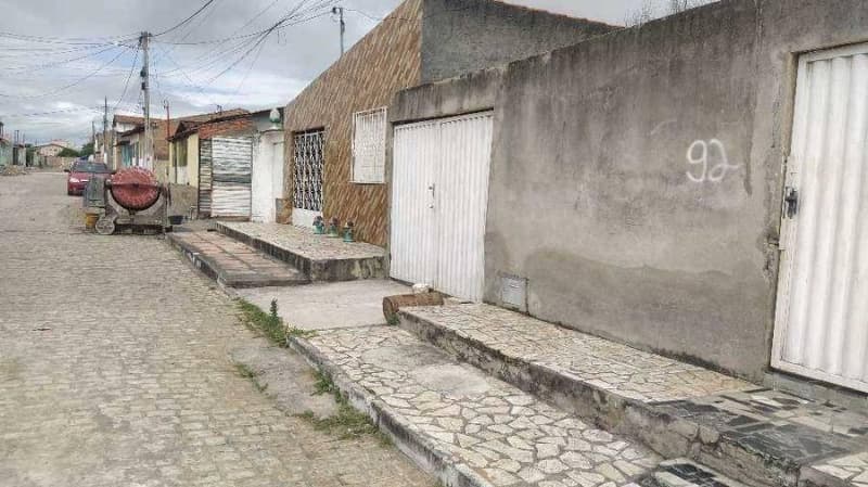 Foto 1 de 15: Casa em leilão em Jacobina - BA — Casa, Ocupado, Jacobina / BA (25% abaixo da avaliação)
