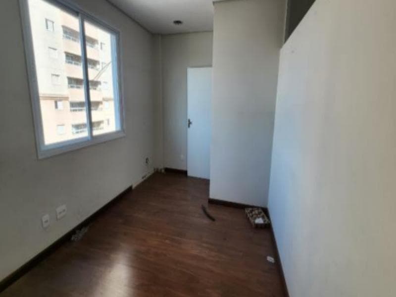 Foto 5 de 7: Comercial em leilão em Araçatuba - SP, bairro Centro — Sala, 40.1 m2, Araçatuba / SP