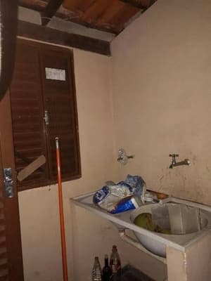 Foto 7 de 15: Casa em leilão em Leopoldina - MG, bairro Vale do Sol — Casa 46m² com Terreno 200m² | Leopoldina-MG | Vale do Sol | Oportunidade - Próx. à Rod. Santos Dumont - Financiamento até 420 Meses!