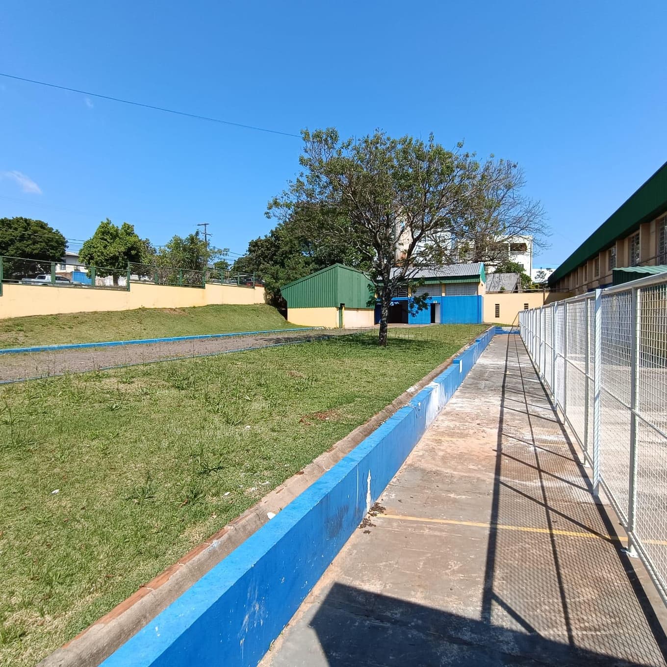 Foto 27 de 40: Comercial em leilão em Santo Antônio Do Sudoeste - PR, bairro Centro — IMÓVEL COMERCIAL ¿ TERRENO DE 1.200 M² + EDIFICAÇÃO ¿ SANTO ANTÔNIO DO SUDOESTE/PR