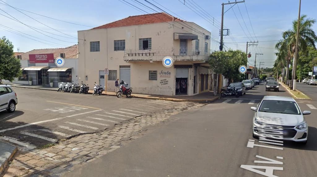 Foto 1 de 16: Comercial em leilão em Presidente Venceslau - SP, bairro Centro — Imóvel Residencial/Comercial