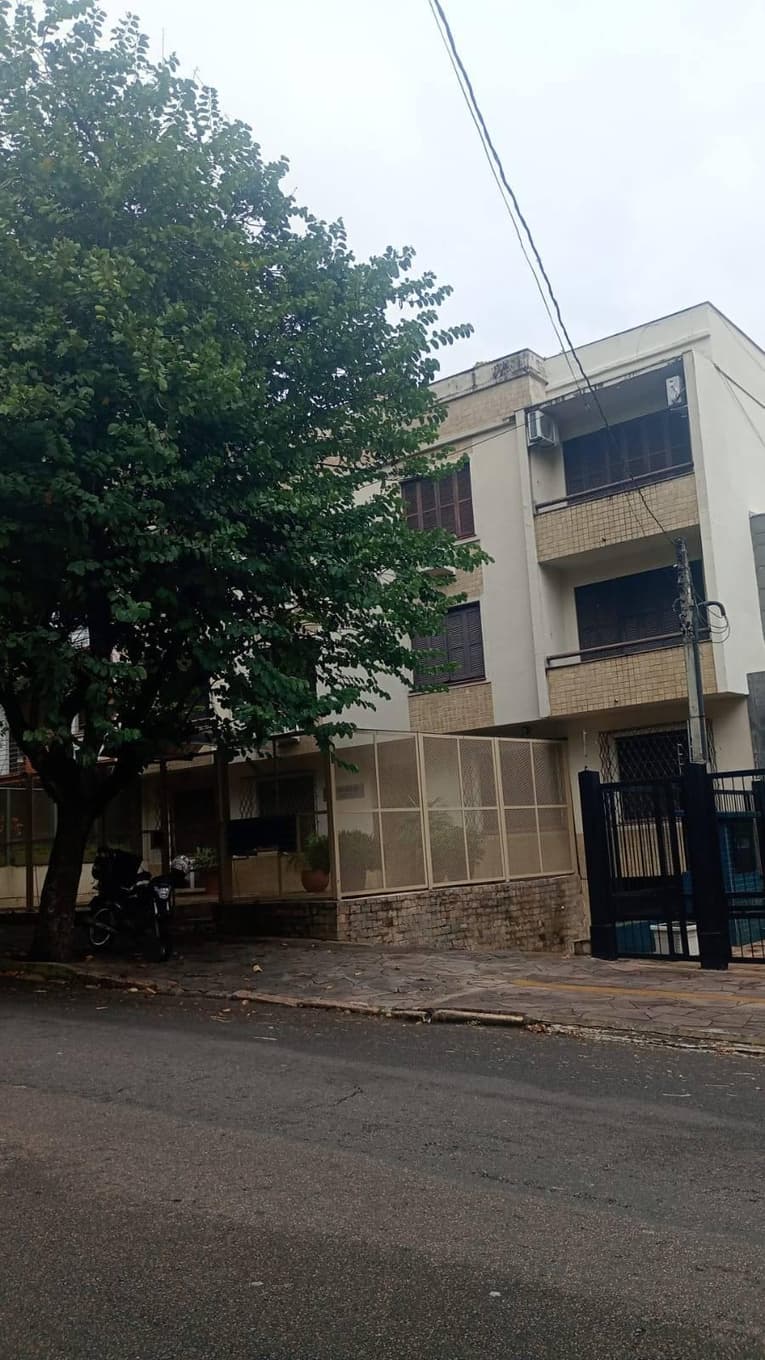 Foto 17 de 24: Apartamento em leilão em Porto Alegre - RS, bairro Petrópolis — Apto 84m² c/ 1 vaga | DESOCUPADO | Porto Alegre-RS | Edifício Marajó | Petrópolis - 3 Dorms - Financiamento até 420 Meses!