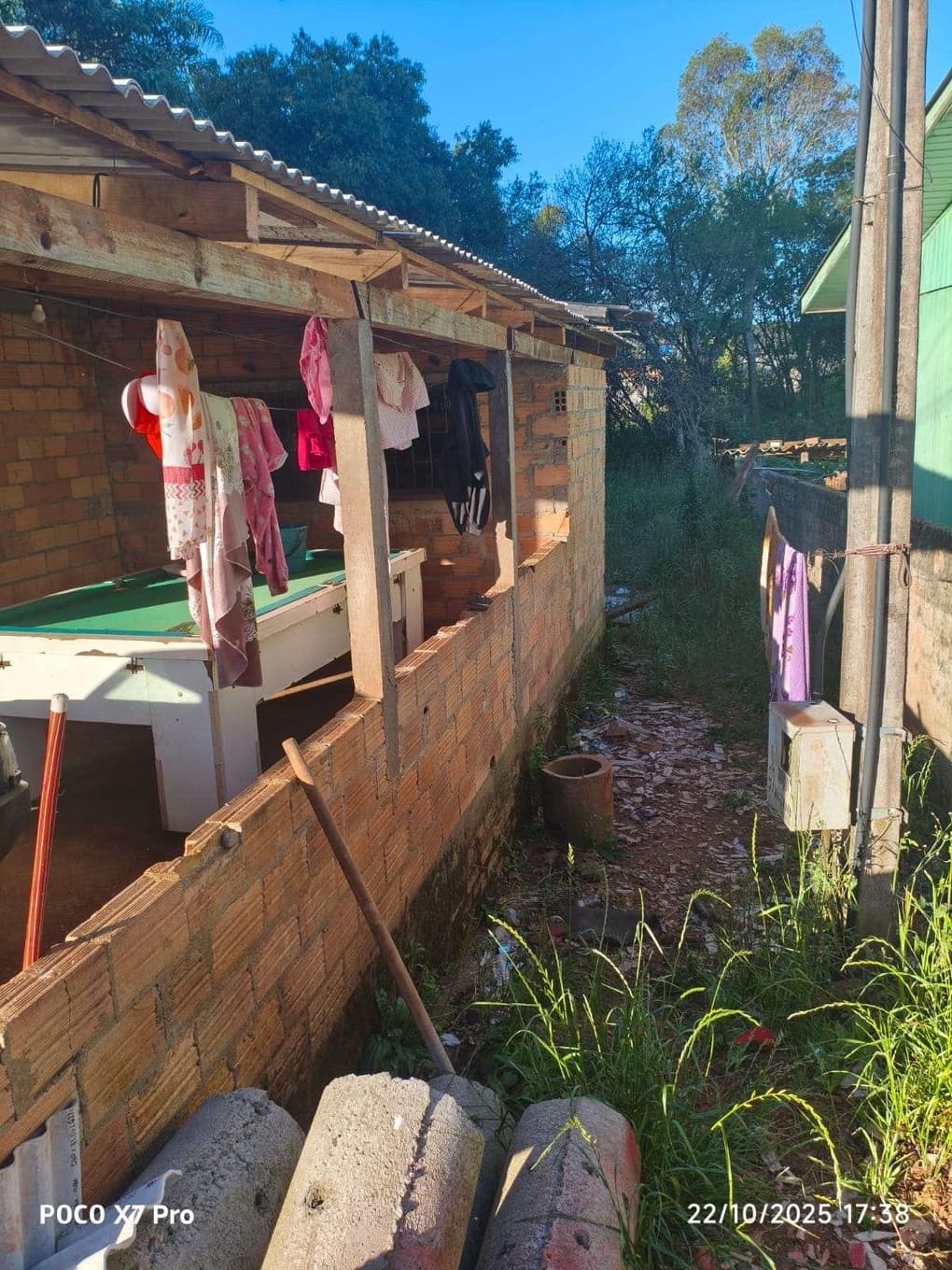 Foto 6 de 6: Casa em leilão em Clevelândia - PR — Terreno urbano, com área de 420,00m2, contendo uma casa em alvenaria em Clevelândia/PR