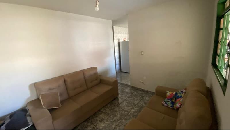 Foto 3 de 26: Casa em leilão em Araras - SP, bairro Jardim Ouro Verde — Casa, A.T. 160m², A.C. 108m², Jd. Ouro Verde