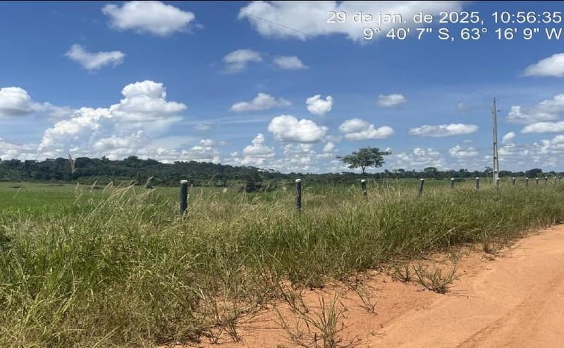 Foto 5 de 8: Area Rural em leilão em Ariquemes - RO — IMÓVEL RURAL, 48,1028ha - POSSUI 2 COCHEIRAS E 5 KM DE CERCA - POTENCIAL DE PECUÁRIA DE CORTE OU AGRICULTURA EM ALTO PARAÍSO/RO