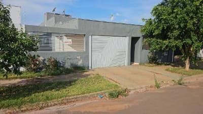 Foto 2 de 3: Casa em leilão em Três Lagoas - MS — Casa 157m² com Terreno 379m² | Três Lagoas-MS | Res. Montanini | Oportunidade - Próx. à Av. Ponta Porã e Unidade de Saúde Montanini - Financiamento até 420 Meses!