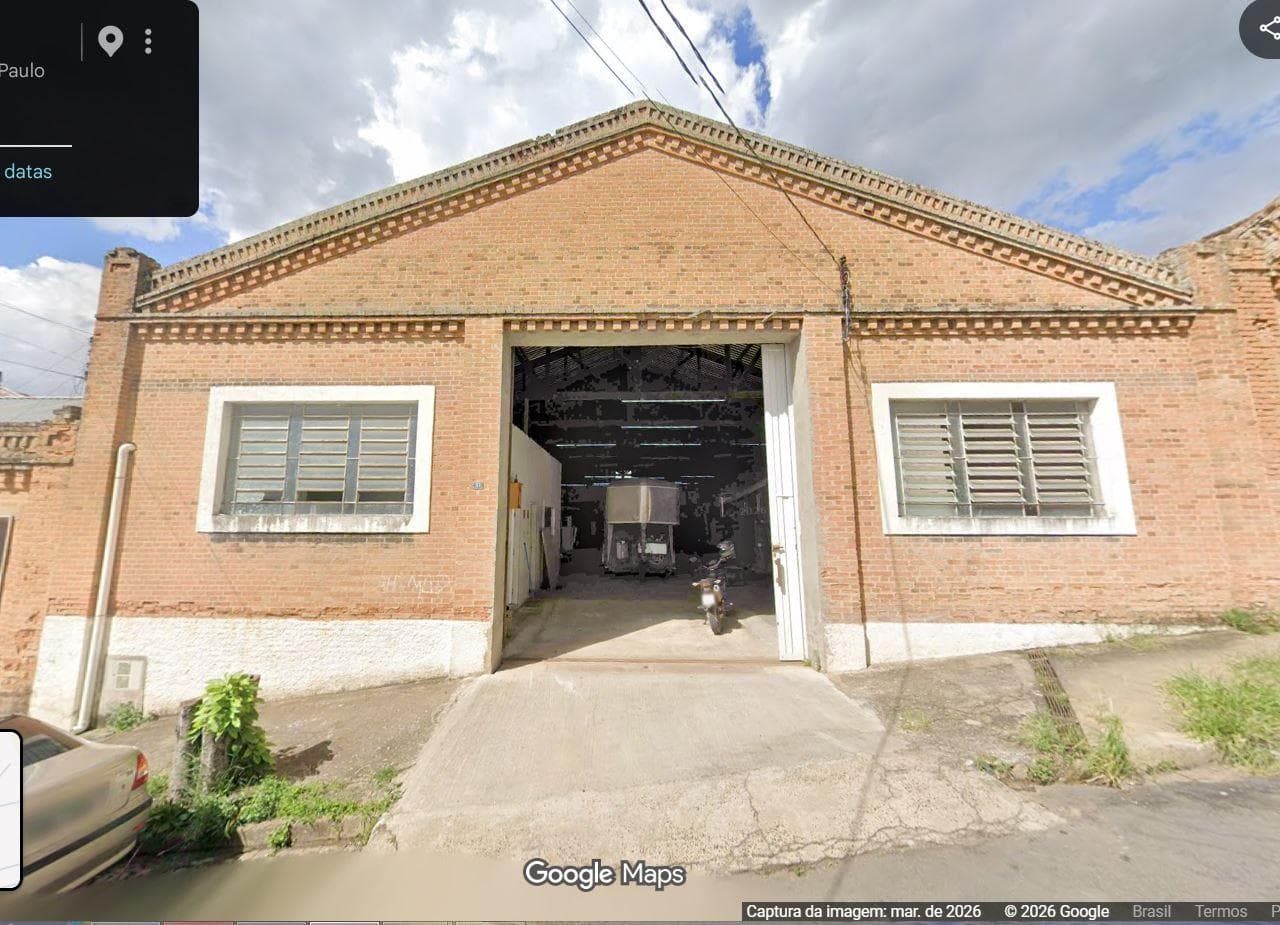 Foto 1 de 6: Comercial em leilão em Espírito Santo Do Pinhal - SP, bairro Centro — Barracão com 680,00 m² de área construída no Centro de Espírito Santo do Pinhal/SP