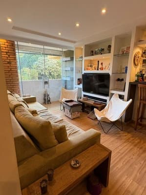 Foto 2 de 9: Apartamento em leilão em Curitiba - PR — Direitos aquisitivos do executado ¿ Apartamento e vagas de garagens do Edifício Prima Torre, situado na Rua Olympio Trombini, 345, Cascatinha, Curitiba/PR.