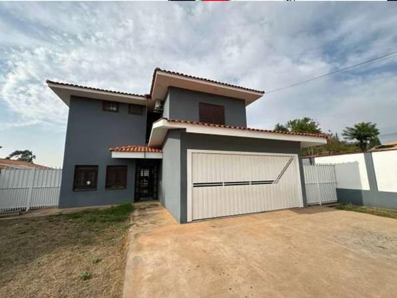 Foto 1 de 32: Casa em leilão em Rio Claro - SP — CASA EM CONDOMINIO ALTO PADRAO