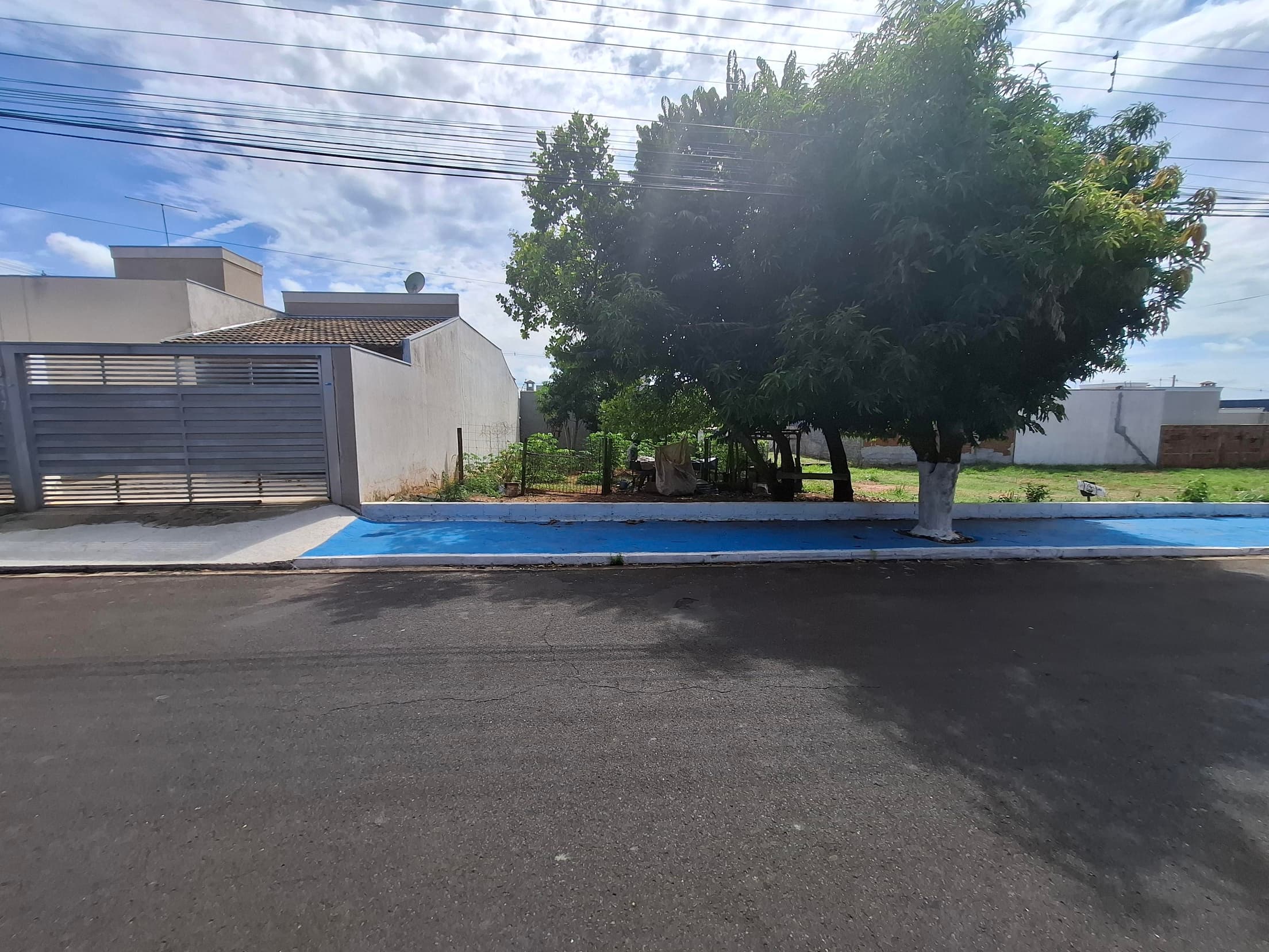Foto 1 de 5: Terreno em leilão em Mirassol - SP — TERRENO COM ÁREA DE 200m² LOCALIZADO NA RUA LINO LEVA, MIRASSOL/SP | MATRICULA 24.686
