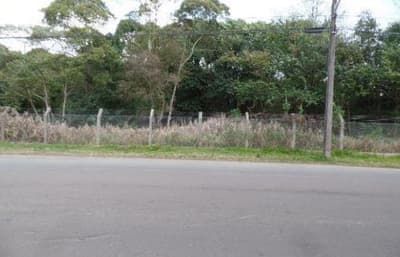 Foto 3 de 3: Terreno em leilão em Campo Largo - PR — Terreno com área de 1.815m², sem benfeitorias, Av. Fritz Erwin Schmidt, Vila Itaqui, Campo Largo/PR - Rec Judic Porcelana Schmidt