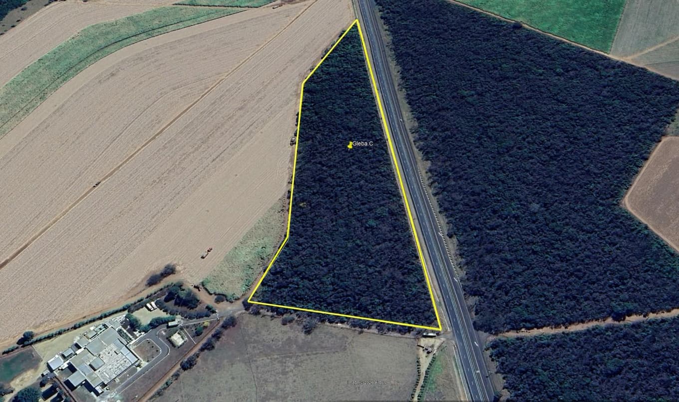 Foto 2 de 10: Area Rural em leilão em São Carlos - SP, bairro Água Vermelha — Mega Área Logística/Industrial 88,64 Hectares | São Carlos/SP | Frente p/ Rodovia SP-318 | Ideal p/ Distrito Tecnológico ou Centro de Distribuição!