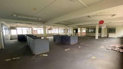 Foto 11 de 12: Comercial em leilão em Capinópolis - MG — Galpão, Além Paraíba / MG