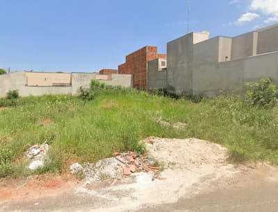 Terreno em leilão em Nova Granada - SP — Terreno Urbano, área total 215,50 m²