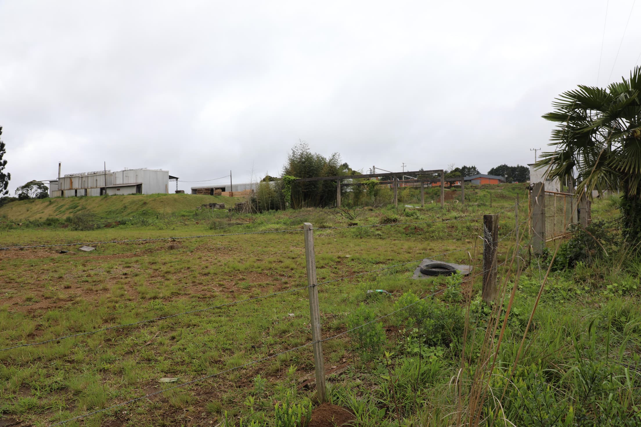 Foto 16 de 17: Terreno em leilão em Curitibanos - SC — IMÓVEL LOCALIZADO NA RUA ROMUALDO SCUR, ÁREA INDUSTRIAL RENATO FARIAS, MUNICÍPIO DE CURITIBANOS-SC COM A ÁREA DE 10.043,92M²