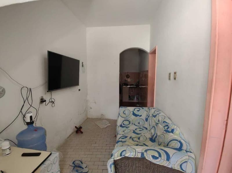 Foto 9 de 18: Casa em leilão em Salvador - BA — Casa, Ocupado, Salvador / BA (50% abaixo da avaliação)