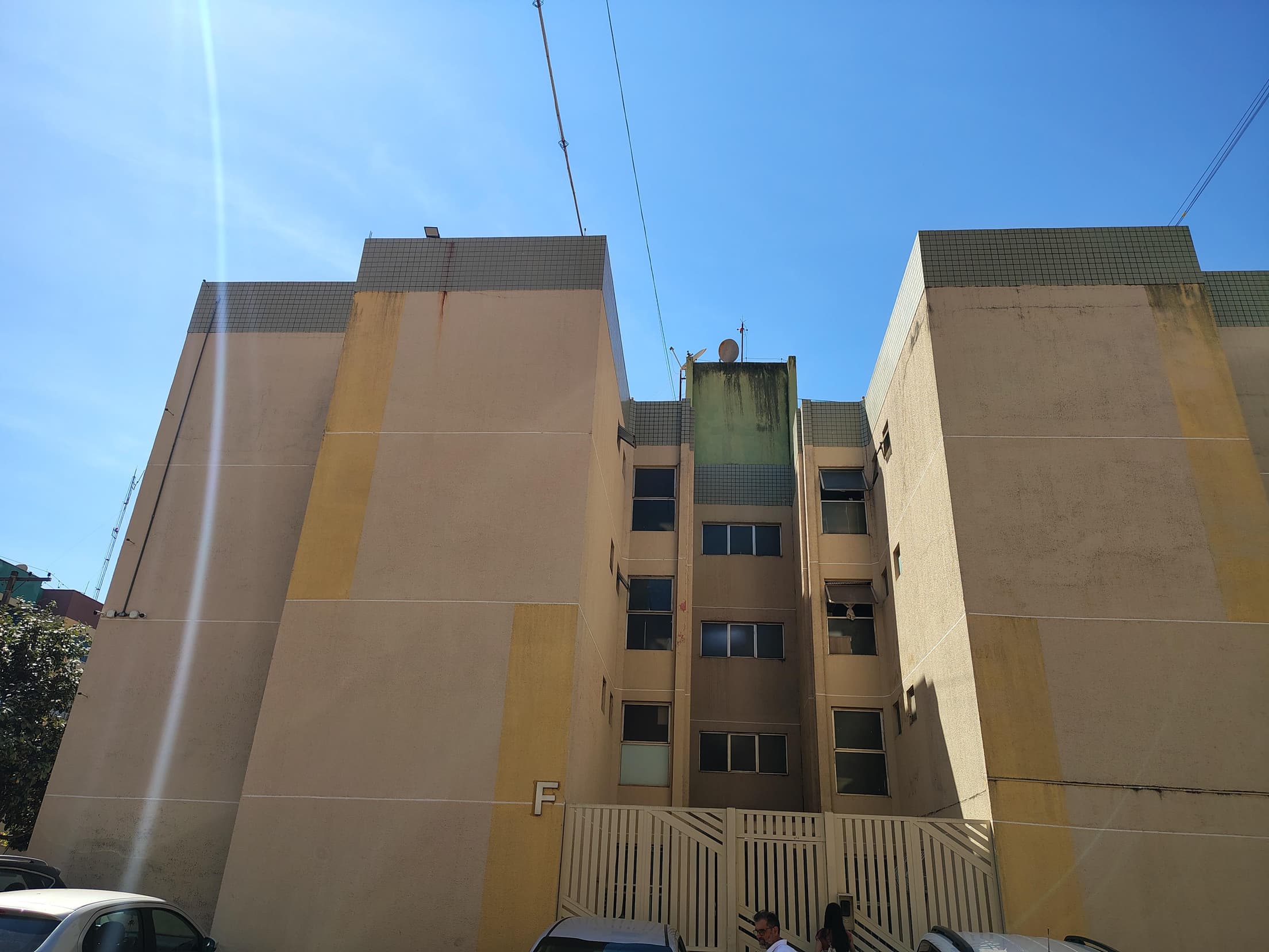 Foto 1 de 8: Apartamento em leilão em Valparaíso De Goiás - GO — APTO RESIDENCIAL | A.T. 82,98 M² | A.P. 75,75 M² | VALPARAÍSO DE GOIÁS/GO - LEILÃO EMPRESARIAL SISTÊMICO SICREDI