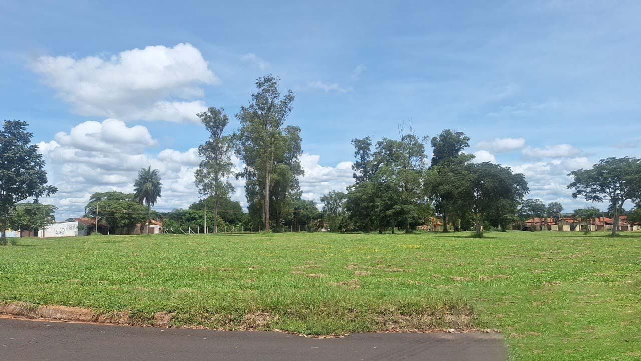 Foto 2 de 2: Terreno em leilão em Planura - MG, bairro Vila Residencial — Terreno 1825,21m² na Vila Residencial de Planura/MG | Ideal para Rancho de Lazer ou Investimento em Turismo!