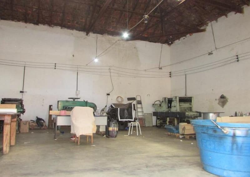 Foto 7 de 9: Comercial em leilão em Barretos - SP — (8,4006%) Imóvel Comercial, A.T. 1.974m², A.C. 1.726m², Centro (Domínio Útil)