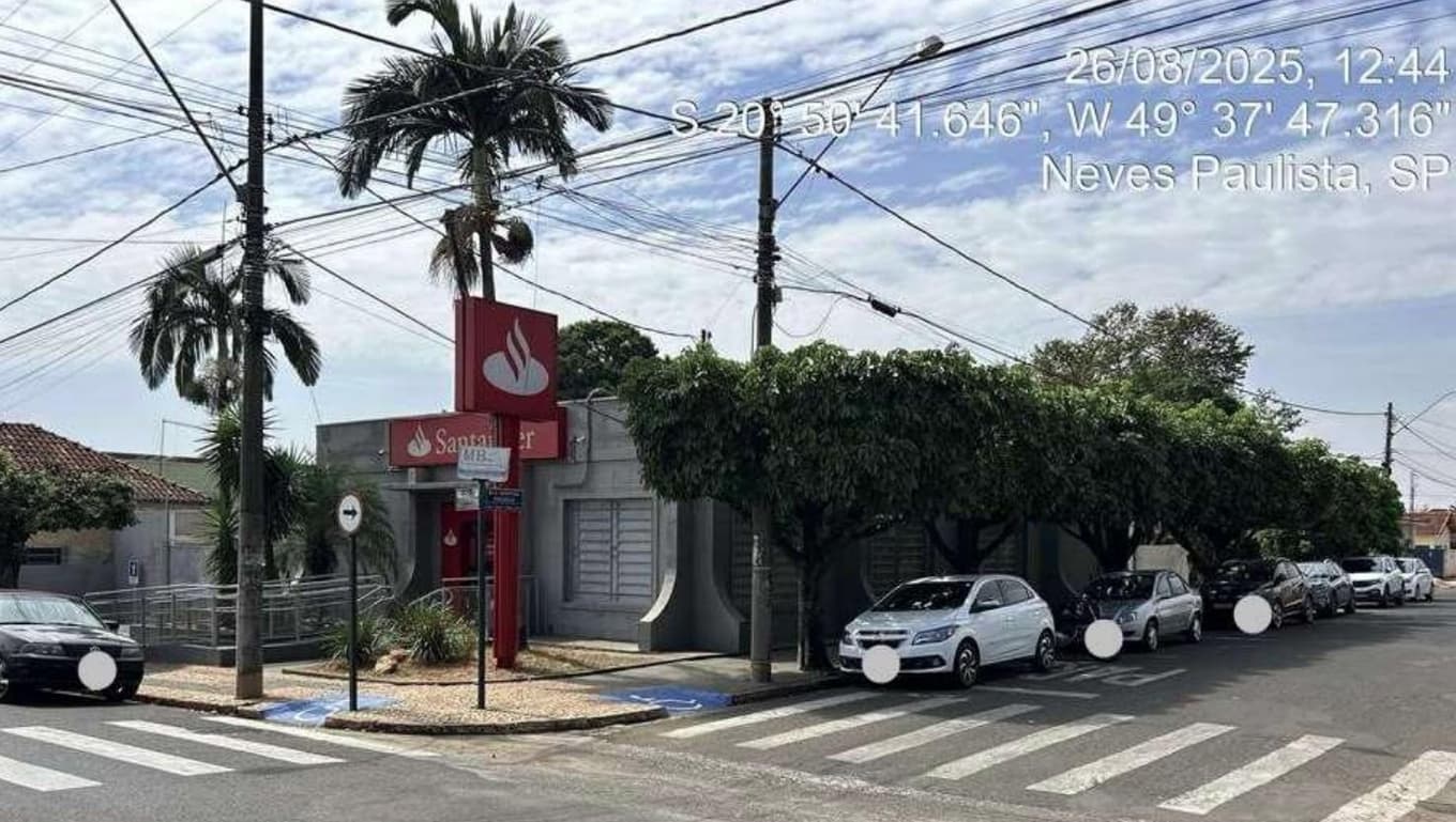 Foto 2 de 6: Comercial em leilão em Neves Paulista - SP, bairro Centro — Ex-agência, Neves Paulista / SP