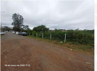 Foto 3 de 5: Terreno em leilão em Ponta Grossa - PR, bairro Jardim Carvalho — Terreno urbano com área de total de 3.869,50m², sem benfeitorias, localizado na Rua Bernardo de Vasconcelos, s/n, Bairro: Jardim Carvalho, Ponta Grossa/PR.