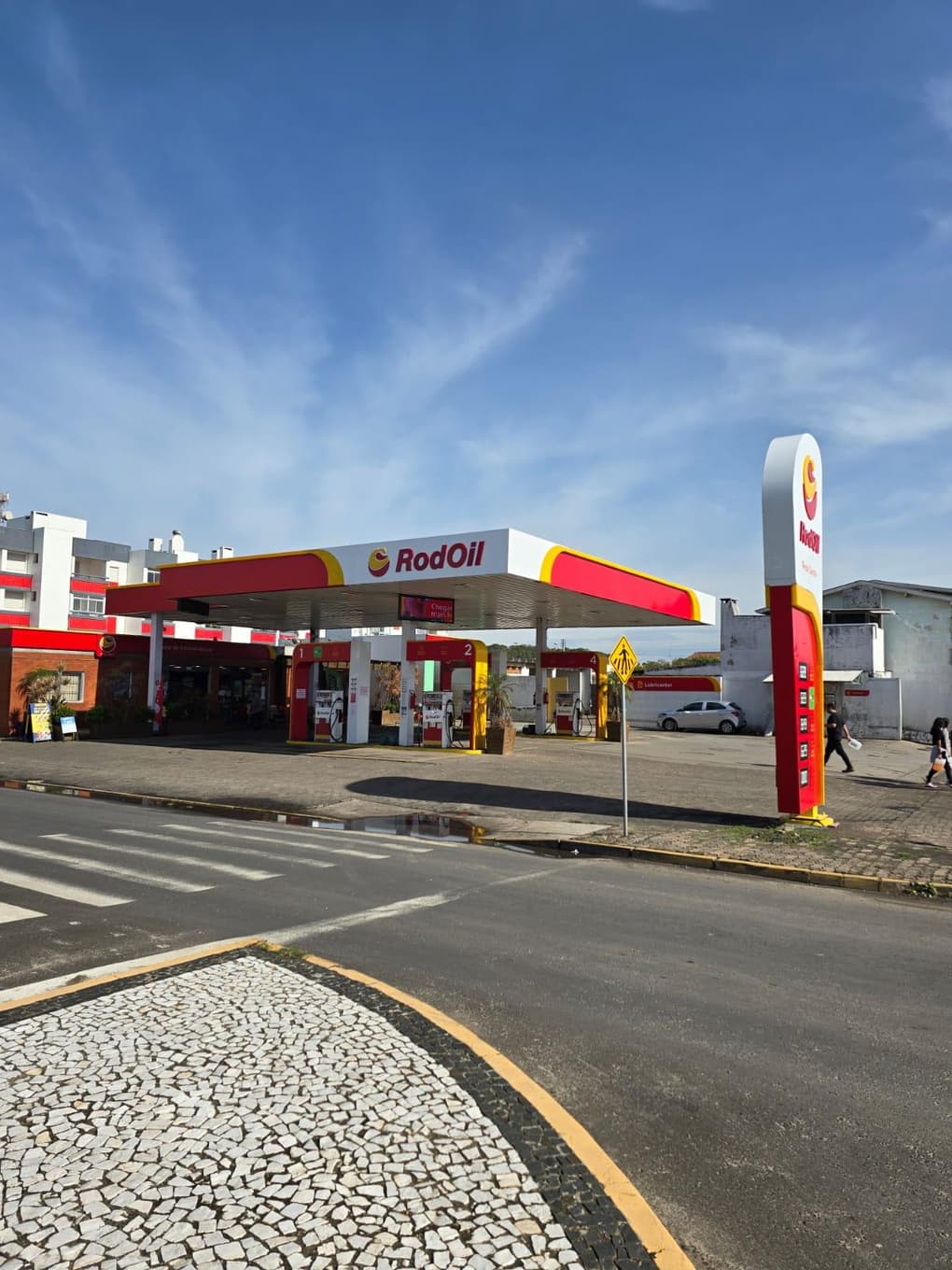Foto 11 de 14: Comercial em leilão em Capão Da Canoa - RS — Posto de Combustível na Avenida Paraguassu, s/n , Capão Novo, Capão da Cona/RS