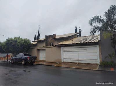 Terreno em leilão em Bebedouro - SP, bairro Parque Eldorado — Casa em alvenária localizada na Rua Roberto Sardinha, 792, Bebedouro/SP