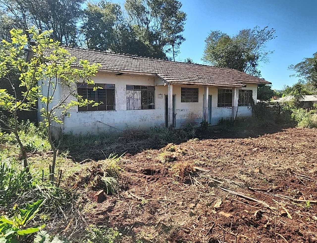 Foto 4 de 7: Area Rural em leilão em Realeza - PR — LOTE RURAL N° 04-D LOCALIZADO NA LINHA MARAVILHA, MUNICÍPIO DE REALEZA/PARANÁ ÁREA DE 2.970,00 M²