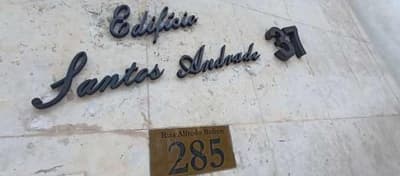Foto 4 de 9: Comercial em leilão em Curitiba - PR — Salão n° 3, do Edifício Santos Andrade, Curitiba/PR