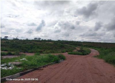 Foto 2 de 2: Terreno em leilão em Ponta Grossa - PR — Terreno sem Benfeitorias (Lote 01 da Quadra 02 do Loteamento Monte Hermon), com área de 484,63m2, em Ponta Grossa/PR. Massa Falida de MCF Agrícola Ltda