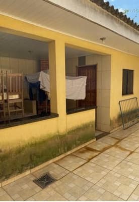 Foto 16 de 20: Terreno em leilão em Apucarana - PR — Imóvel urbano situado na Avenida Santa Catarina, 1773, Jardim Apucarana, Apucarana, com área de 128 m².