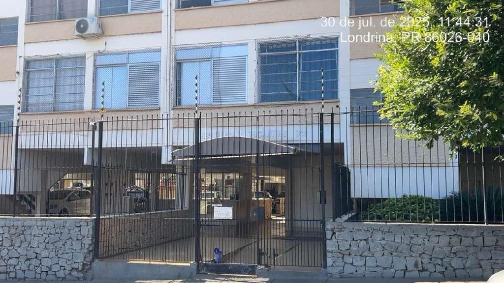 Foto 1 de 5: Apartamento em leilão em Londrina - PR, bairro Centro — Apartamento nº 203, Bloco A do Conjunto Residencial Tocantins, com área construída de 57,74m² no Centro, Londrina/PR