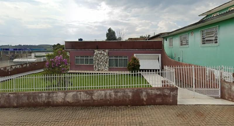 Casa em leilão em Enéas Marques - PR — Casa com área de 245,40m², área de terreno de 780m² - Enéas Marques/PR