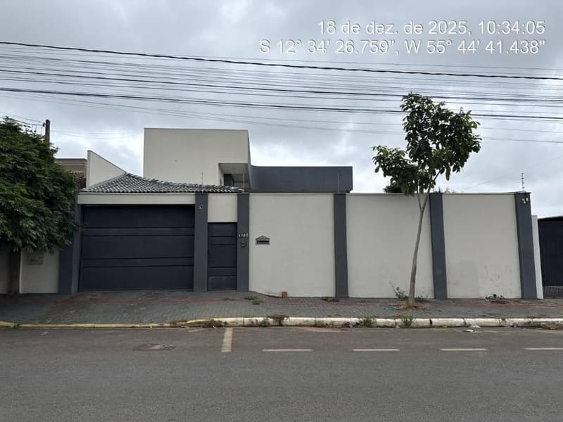 Foto 1 de 16: Casa em leilão em Sorriso - MT — Casa, Sorriso / MT