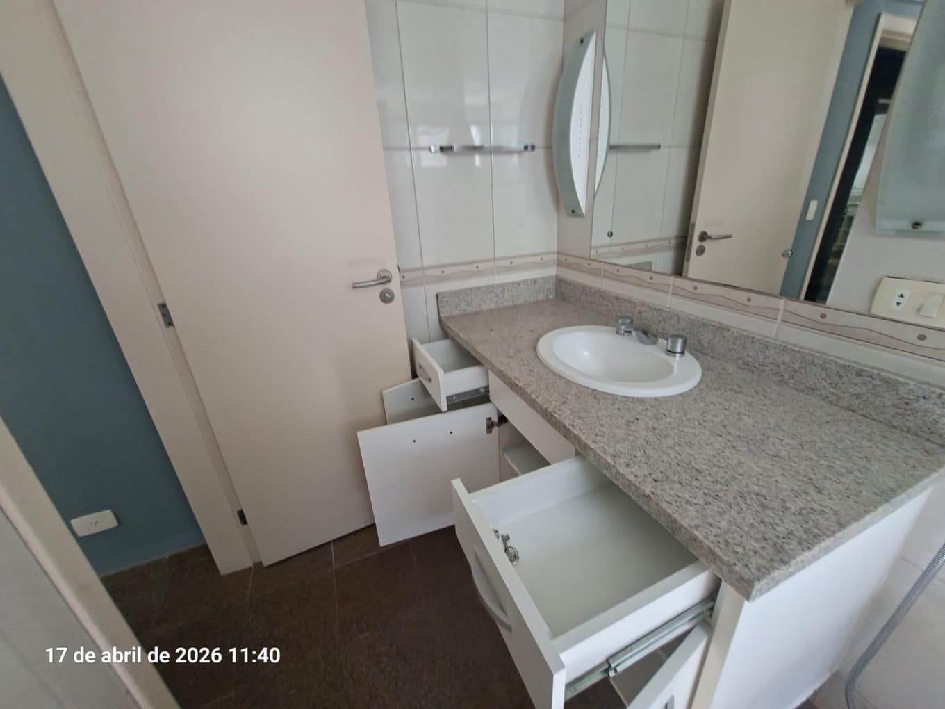 Foto 34 de 61: Apartamento em leilão em Matinhos - PR, bairro Caiobá — Apartamento cobertura, 300,14m² área privativa, vaga de garagem, Edif Costa Allegra, Av Atlântica 2400, Caiobá/PR - R Macedo/PR