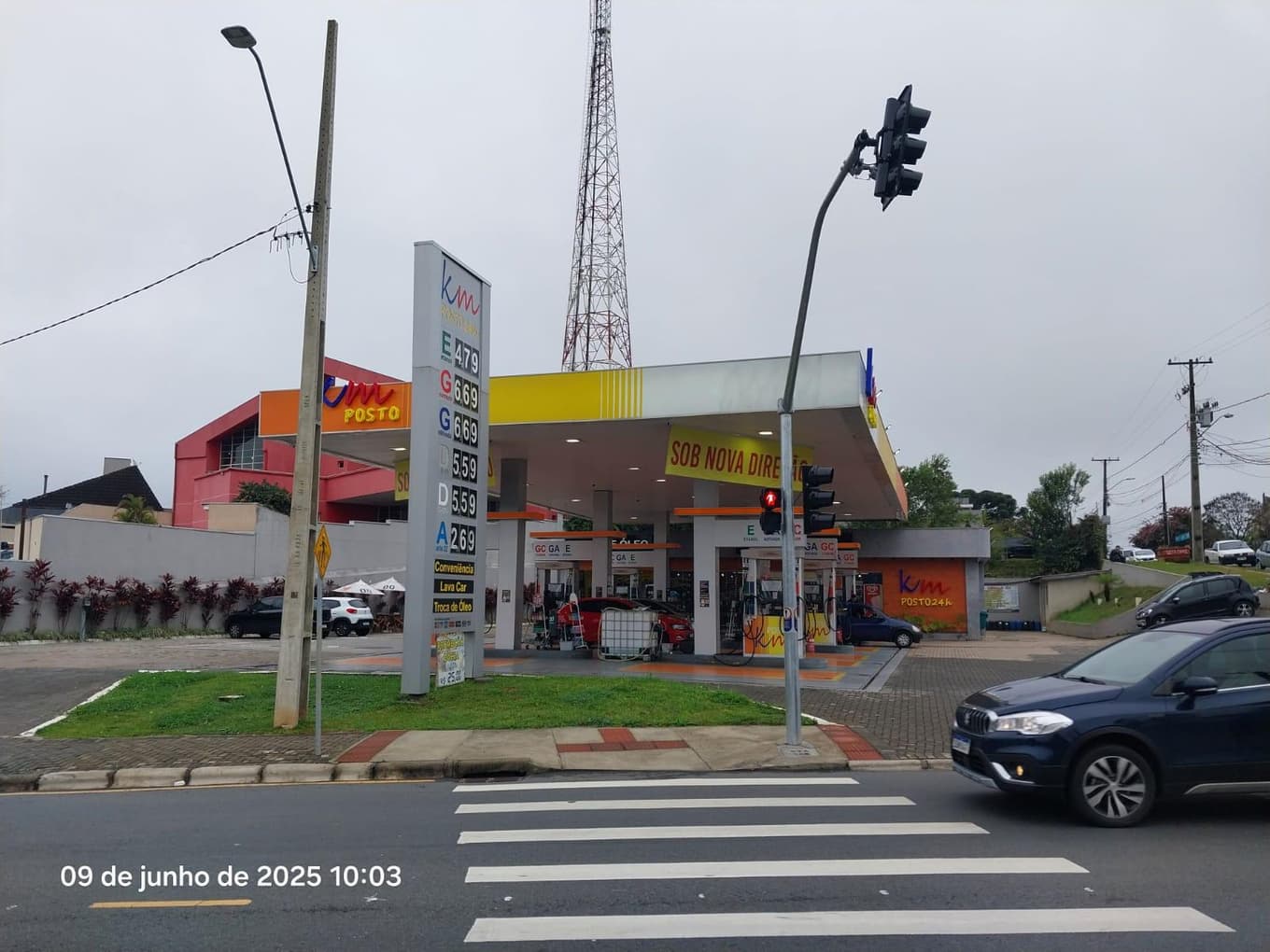 Foto 25 de 59: Comercial em leilão em Curitiba - PR, bairro Vista Alegre — Posto de Combustível com área de terreno total de 3.126,40m², benfeitorias de área total de 477,00m², localizado na Rua Miguel Tschennerl, 47, Vista Alegre, Curitiba/PR