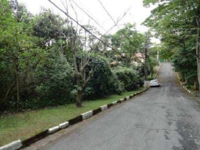Terreno em leilão em Cotia - SP — Terreno, A.T. 1.014m², Jd. Algarve