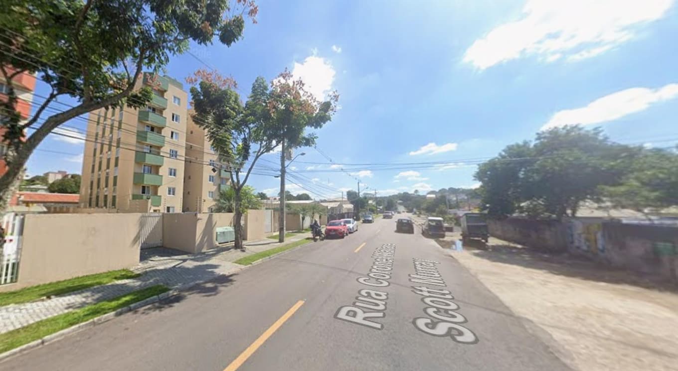 Foto 2 de 4: Apartamento em leilão em Curitiba - PR, bairro Santa Cândida — Apto 76m², 1 Vaga no Edifício Residencial Malaga no Bairro Santa Cândida em Curitiba/PR