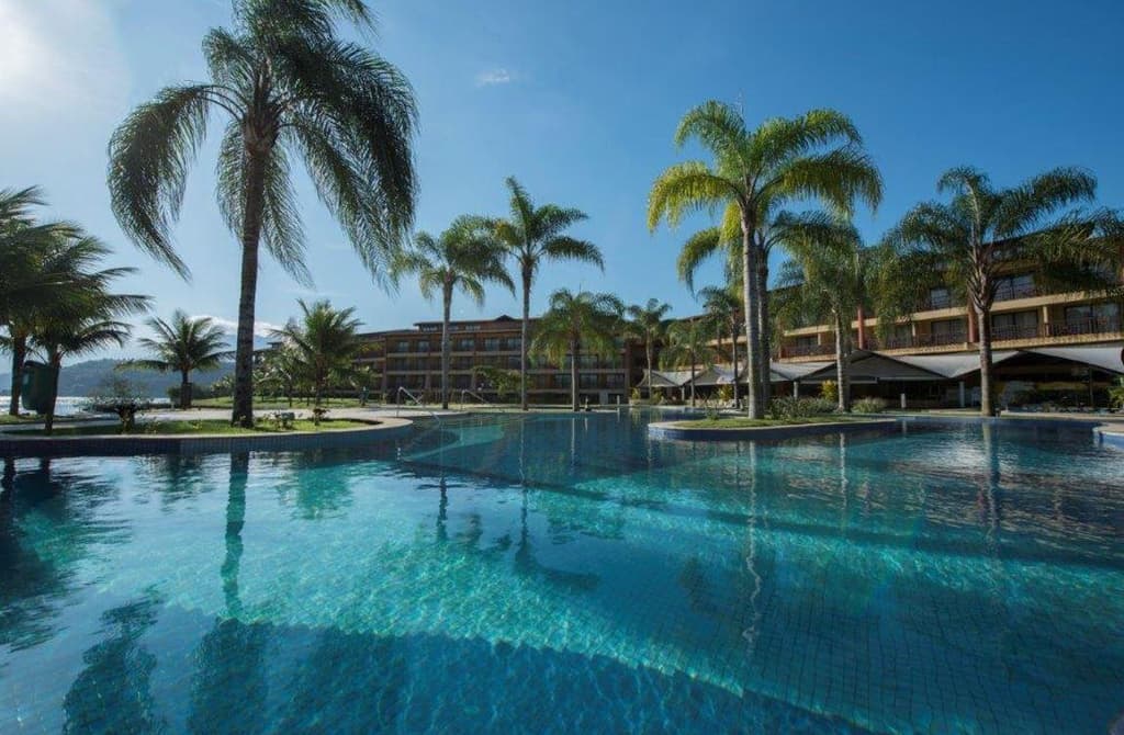 Foto 3 de 27: Imóvel em leilão em Angra Dos Reis - RJ — Chalé n°203 com 58m², 1 Vaga Náutica e 1 vaga de garagem descoberta, Desocupado, Costabella Marina e Resort - Angra dos Reis/RJ