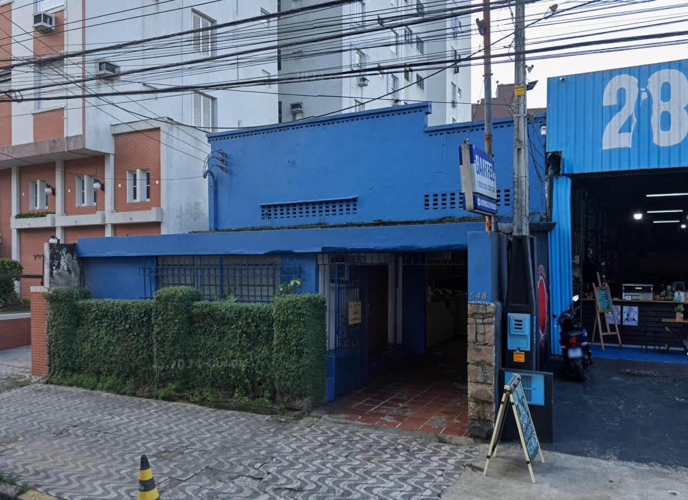 Foto 1 de 6: Comercial em leilão em Santos - SP, bairro Campo Grande — Imóvel Fração ideal de 40% ¿ Rua Pedro Américo, 248 | Campo Grande, Santos/SP