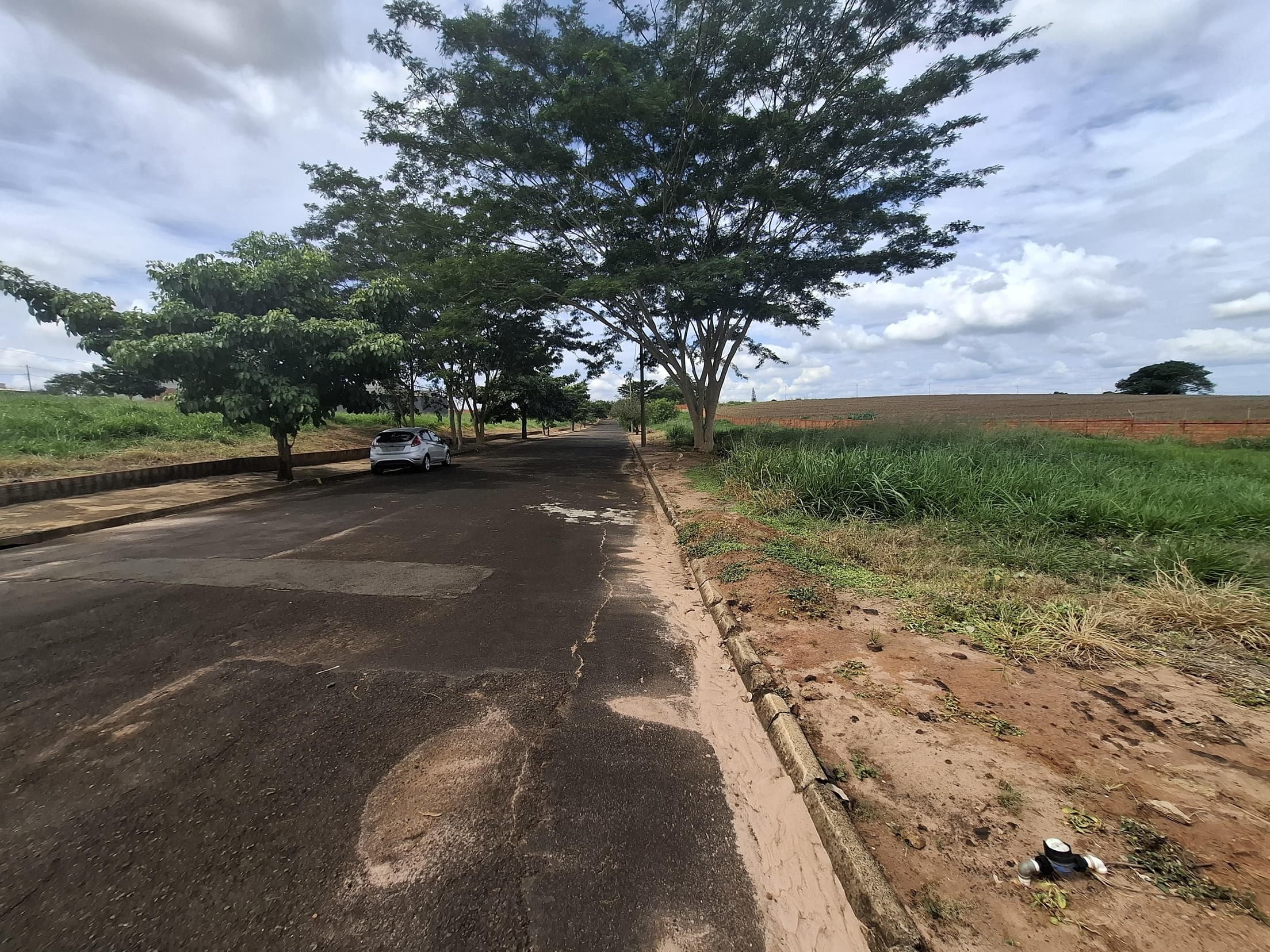 Foto 5 de 5: Terreno em leilão em Mirassol - SP — TERRENO DE 450m² (15x30) LOCALIZADO NO CONDOMINIO RESIDENCIAL SAN DIEGO - MIRASSOL/SP | MATRICULA 33.943