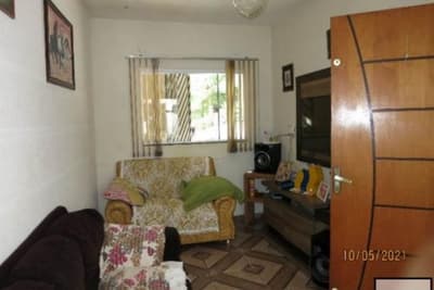 Foto 2 de 14: Casa em leilão em São Carlos - SP — Casa, A.T. 172m², A.C. 155m², 3 dorms, Res. Américo Alves Margarido