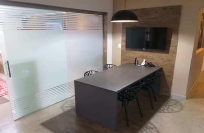 Foto 9 de 30: Comercial em leilão em São Sebastião - SP — (12,50%) Imóvel Comercial, A.T. 325m², A.C. 197m², Pontal da Cruz